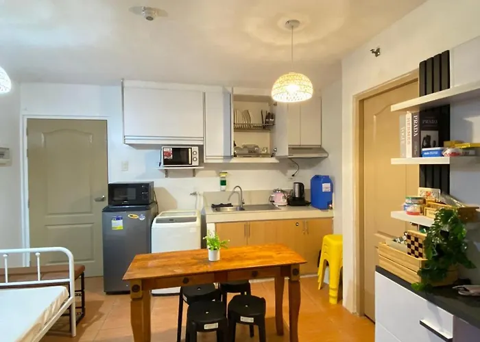 Your Comfort Zone Staycation2 Apartment Manila