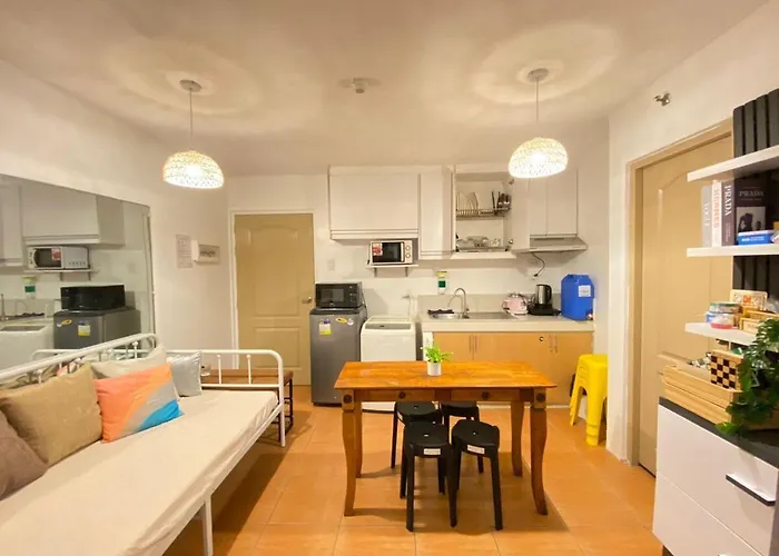 Your Comfort Zone Staycation2 Apartment *